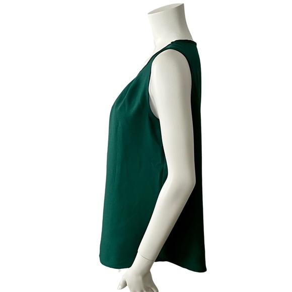 Mandy Evans Emerald Green Sleeveless Pleated Blouse Metal Accent Collar … - Picture 6 of 12